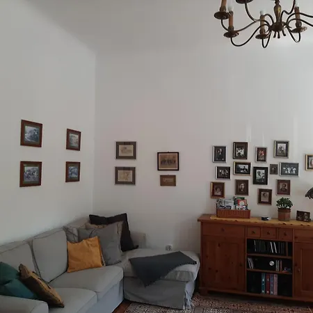 Apartment Boutique With Parking